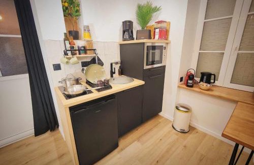 Cancale Apartamento | MRODBNB - Appart Neuf - Aperçu Mer - 25m Plage & Resto - Ciné - Cheminée - Popcorn