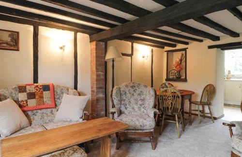 Clenchwarton Casa | Mrs Dale's Cottage