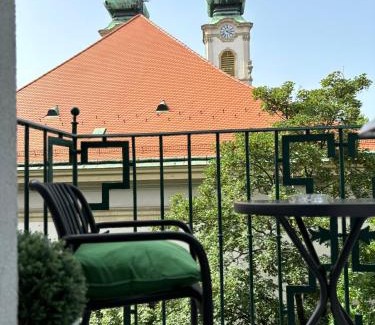 Vizivaros Apartamento | MrSam Budapest