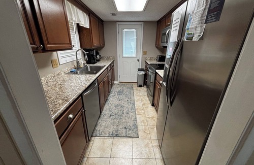 Myrtle Beach Cabaña | Mrytle Beach Family Cottage, off maison Dr, 2 blocks from beach, 3Bedroom, 2Bath