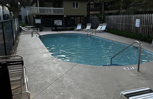 Myrtle Beach Cabaña | Mrytle Beach Family Cottage, off maison Dr, 2 blocks from beach, 3Bedroom, 2Bath