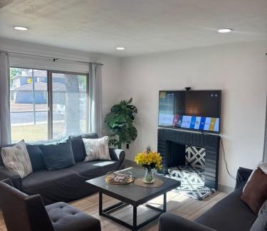 North Mountain Apartamento | Msg for 5off 3Bed2Bath KingKingQueenBeds N PHX