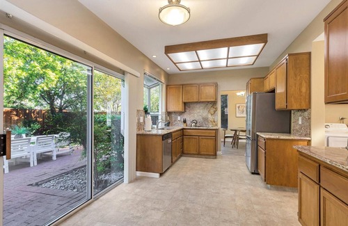 Carmine - Parkmont Casa | MSP3 Masterfully Blending Comfort and Convenience