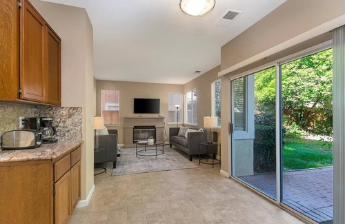 Carmine - Parkmont Casa | MSP3 Masterfully Blending Comfort and Convenience