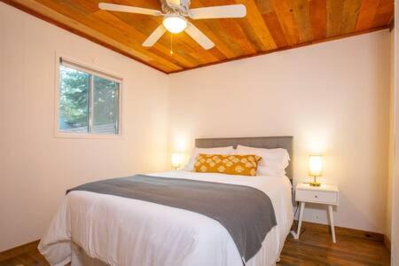 Kings Beach Casa | Mt Airy Cottage Walk to Beach