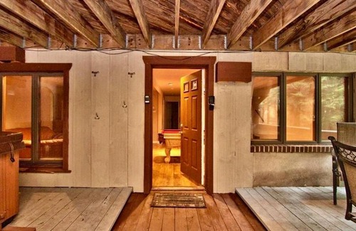 Pocono Pines Chalet De Esquí | Mt. Maplewood Split Lodge