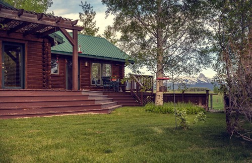Tetonia Cabina | MT Ranch ubicado en Tetonia