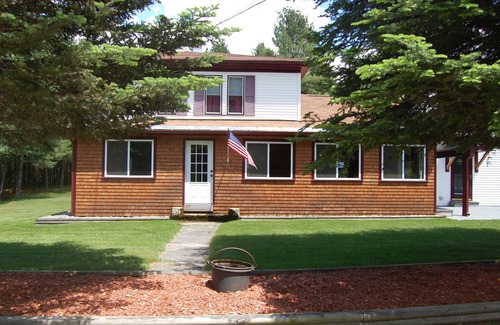 Carroll Casa | Mt Washington Home Escape W / Jacuzzi: Se admiten mascotas con patio privado