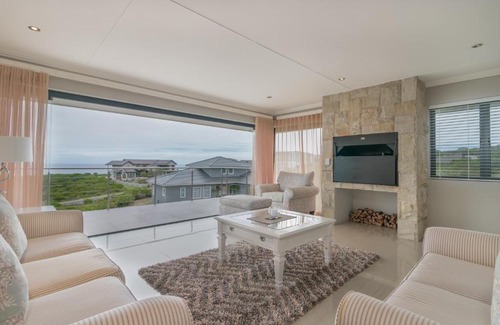 Knysna Villa | MT55 - Pezula Maritime Luxury