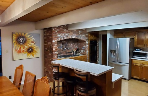 Glencoe Casa | Mtn House w/private pool close to hiking/lake/wine tasting + Large Game Room