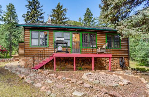 Cascade-Chipita Park Casa | Mtn-View Cascade Cabin Near Garden of the Gods!