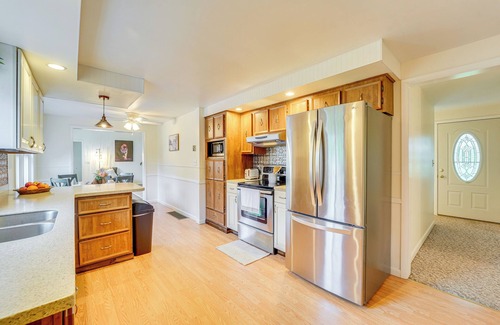 Duncansville Casa | Mtn-View Escape w/ Large Yard in Duncansville!