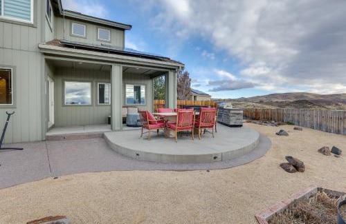 Sparks Casa | Mtn-View Haven with Hot Tub! 28 Mi to Mt Rose Ski