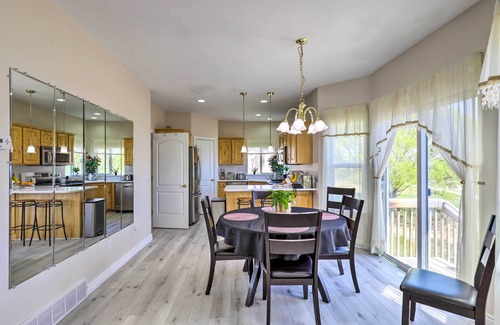Saratoga Springs Casa | Mtn-View Home: Across From Lake + 30 Mi to Skiing!