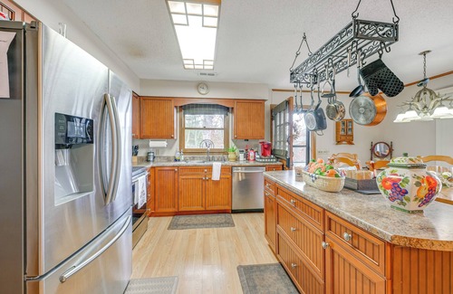 Franklin Casa | Mtn-View Home w/ Game Room in Franklin!