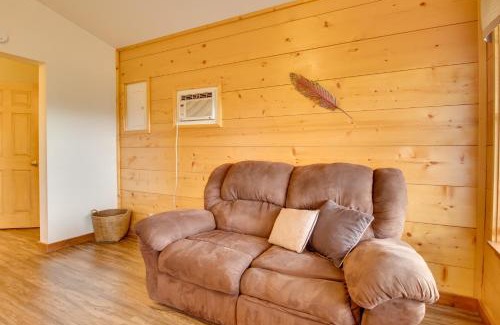 Mountain View Casa | Mtn-View Porch Arkansas Cabin Near White River