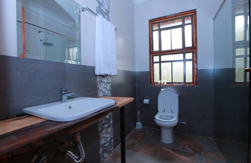 Nyeri County Hotel | Mtoni Resort