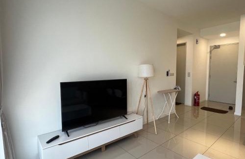 Putrajaya Apartamento | MuciHOME Clio 3R2B, Putrajaya Condo Near to IOI City Mall, Alamanda, Hospital Serdang, Wetland Studio KRU dll- Non Smoking Home for Malaysian Only