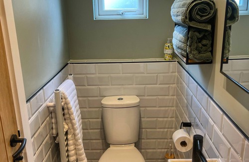 Mudeford Cabina | Mudeford Retreat—Peaceful & Perfectly Located