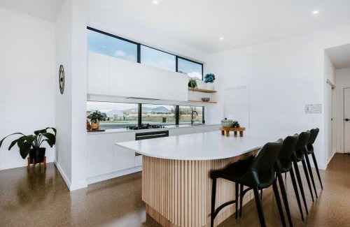 Bombira Casa | Mudgee Haven - Stunning Terra Modern Design
