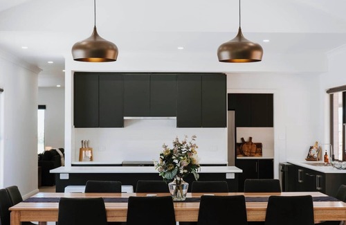 Central Mudgee Casa | Mudgee House Grand Serenity for Gather and Play