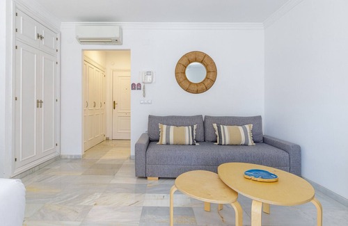 La Malagueta Apartamento | Muelle Uno Studio with Sea View