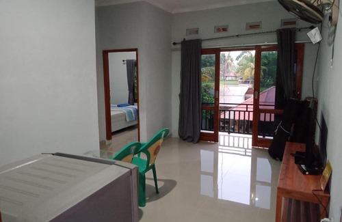 Pelabuhan Ratu Casa | Mugny family