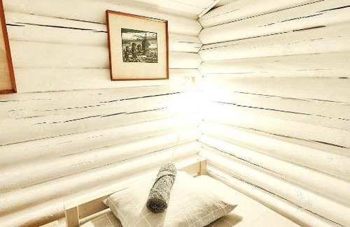 Igakula Otro | Muhu cabin Aasa