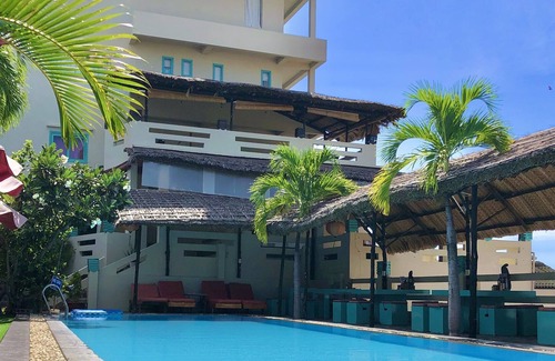 Central Mui Ne Beach Hotel | Mui Ne Hills Bliss Hotel
