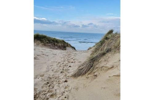 Huisduinen Casa | Muijs Comfortable holiday residence