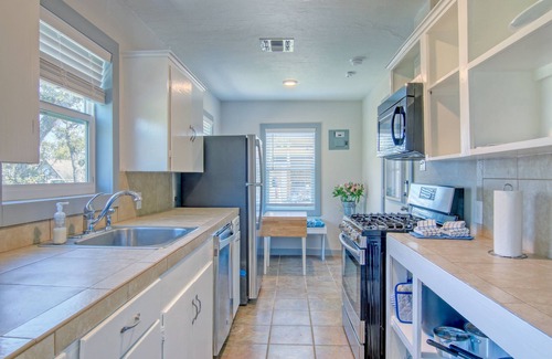 Rockport Casa | Muizenberg 6031rpb 3 Bedroom Home by RedAwning