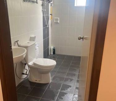Sandakan Apartamento | Muji Wi-Fi Aircond HomeStay