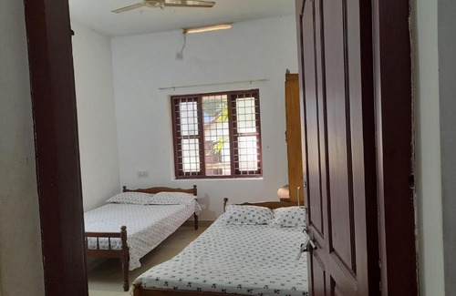 Alwaye Casa | MULAVARIKKAL HOUSE