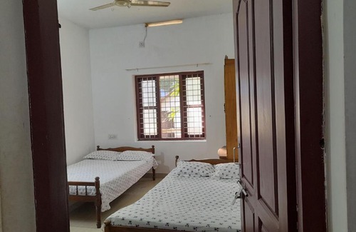 Alwaye Casa | MULAVARIKKAL HOUSE (ROY MO)
