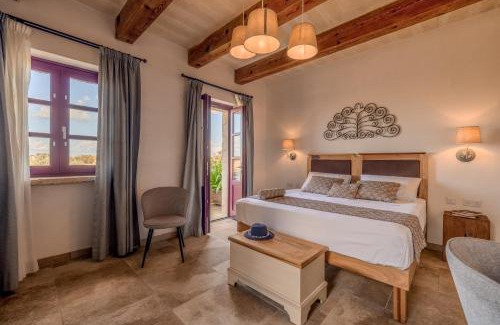 Zabbar Hotel | Mulberries