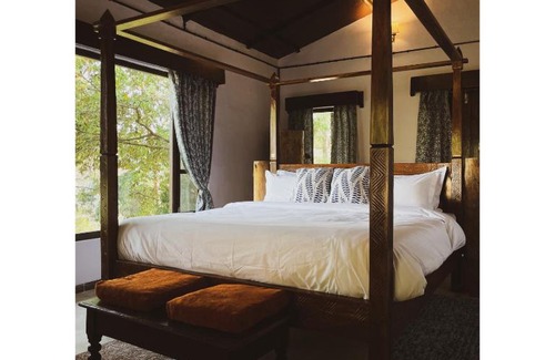 Almora Casa | Mulberry House