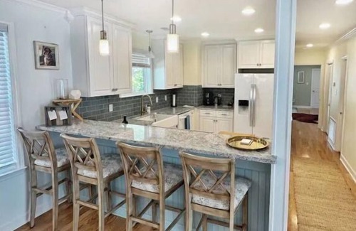 Heights Casa | MULBERRY HOUSE in the Heart of the Heights