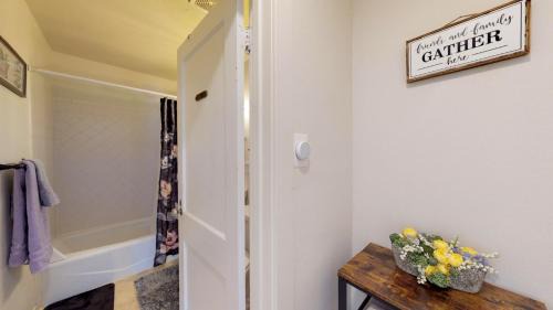 Fort Collins Casa | Mulberry Place - A Charming Cottage Near Old Town!