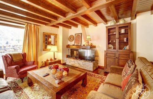 Arties Apartamento | MULLERES de Alma de Nieve