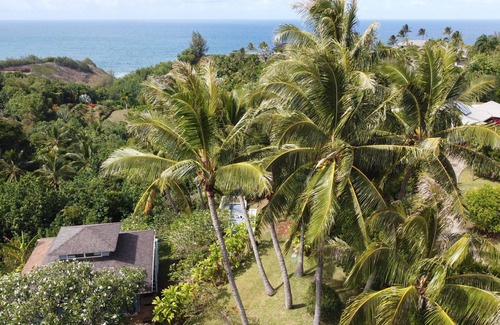 Kilauea Casa | Casa 2BR privada y casa de campo 1BR con vistas al mar cercanas, Peace & Spa. TVNC # 4284