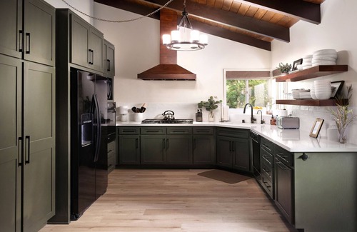 Lake Arrowhead Cabina | Multi-Family A-Frame Cabin: 9 Beds + Lake Access + AC