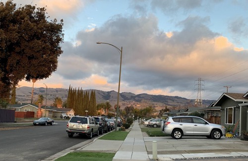 East San Jose Casa | Multi-generational house with an in-law unit