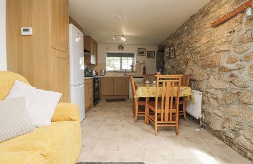 Liskeard Cabaña | MUM'S COTTAGE, pet friendly, character holiday cottage in Upton Cross
