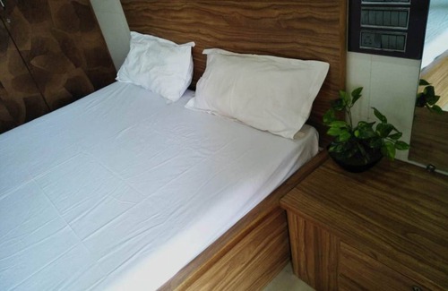 Aarey Colony Apartamento | Royal Palms de Mumbai tiene gusto de la estación de mini hill en el corazón de la selva cerca del aeropuerto