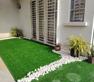 Pulai Casa | Mummy Homestay Pulai
