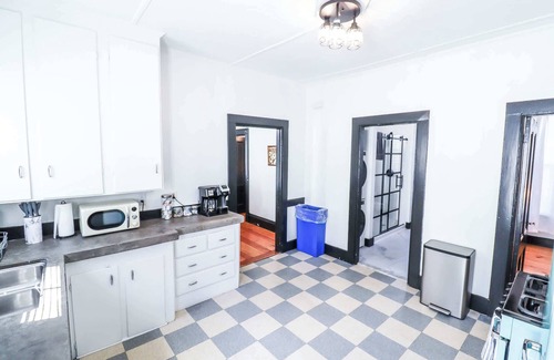 Munjoy Hill Apartamento | Munjoy Hill 6 bed/2 ba | Walkable to everything!