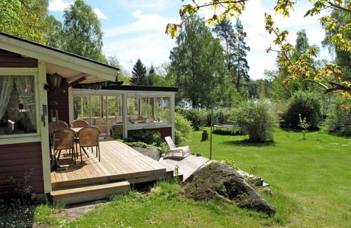 Asarum Casa | Munkhalla Morgonsolen by Interhome