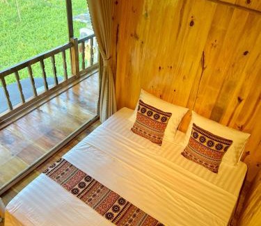 Yen Minh Casa | Muong Tra Stream Homestay