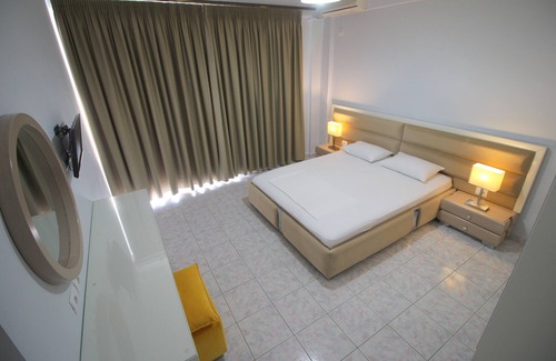 Sarande Hotel | Murati Suites