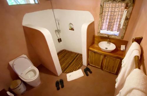 Paraa Cabina | Murchison Falls Bamboo Village